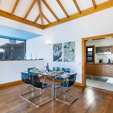 Mamma Mia 2 Villa